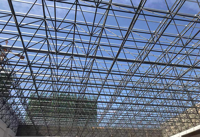 衢州管桁架结构在高速公路等桥梁工程中的应用分析